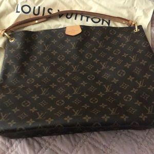 Louis Vuitton Authentic Graceful Bag